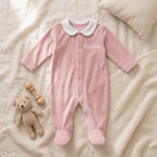 Babygrow Bebé Personalizado com Nome Bordado — Veludo com Gola